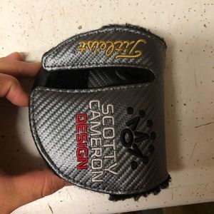 2017 Titleist Scotty Cameron Mid Round Headcover